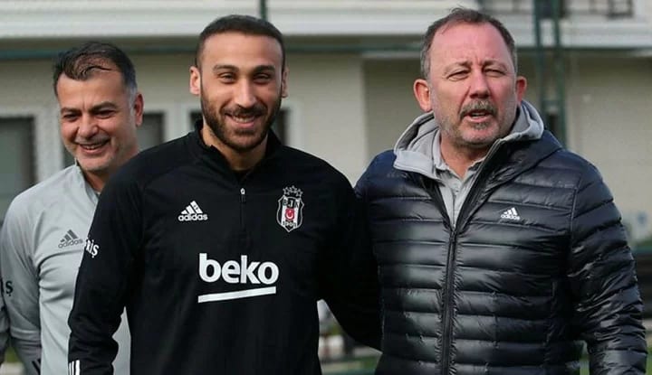 Cenk Tosun'a mesaj var!