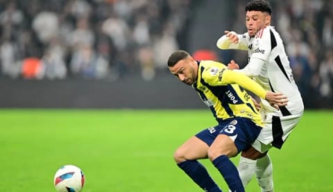 Cenk Tosun'dan Beşiktaş taraftarına sitem!