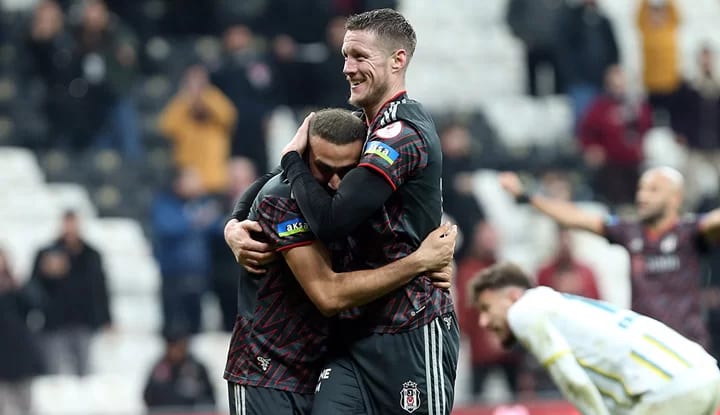 Cenk Tosun'dan karşılaşma sonrası açıklamalar! "Bay haftasına kadar 6 puan almak istiyoruz"