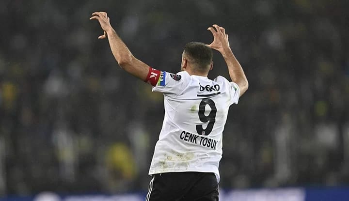 Cenk Tosun'un derbi sonrası opsiyonu devreye girdi!