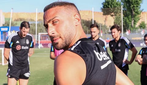 Cenk Tosun'un hedefi ilk 11!