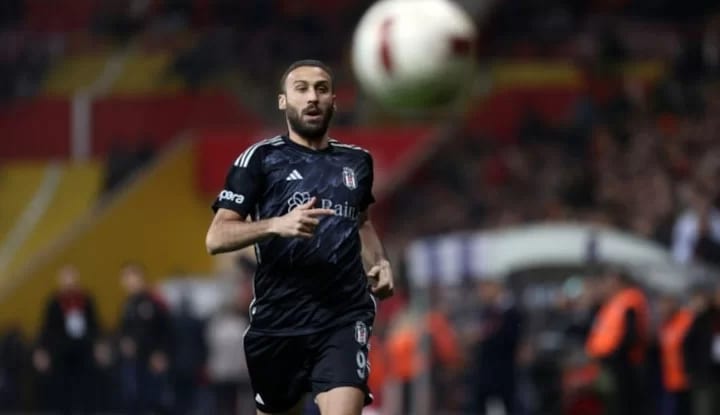 Cenk Tosun'un istediği maaş belli oldu!