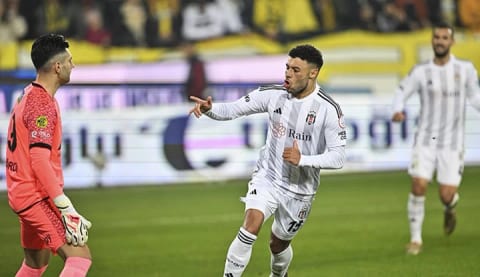 Chamberlain’in gözü Nisan’da!