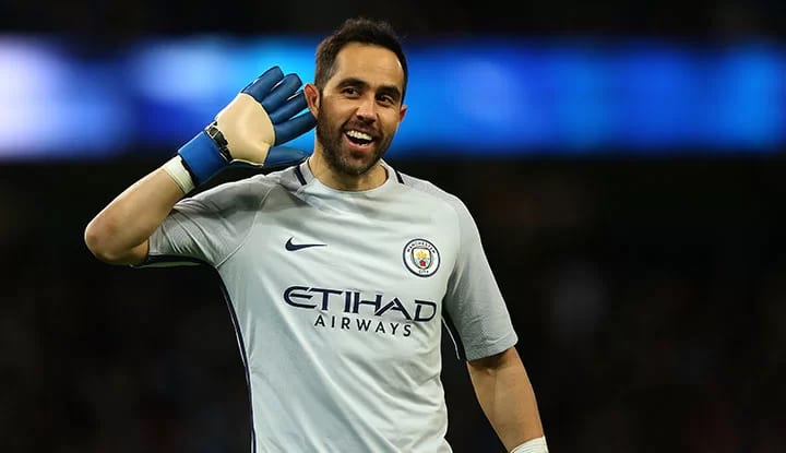 Claudio Bravo'dan flaş Beşiktaş tepkisi!