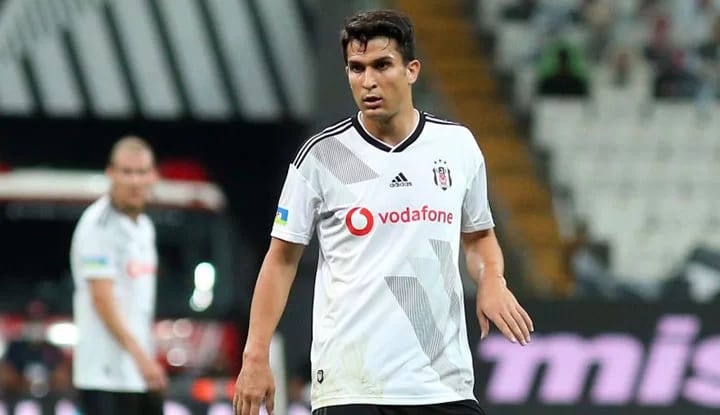 Covid-19 testi pozitif çıkan Necip Uysal'dan açıklama! Flaş karar için ne dedi?