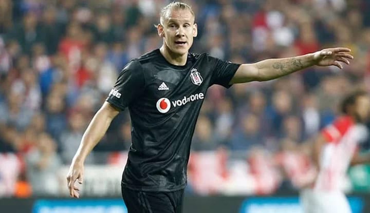 Beşiktaş'ta Vida, Abdullah Avcı'nın önerisini kabul etmedi!