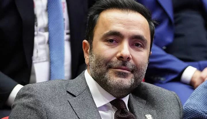 "Ben Beşiktaşlıyım" sloganı tişört olacak mı? Emre Kocadağ'dan açıklama!