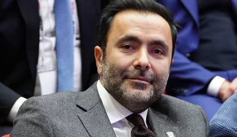 "Ben Beşiktaşlıyım" sloganı tişört olacak mı? Emre Kocadağ'dan açıklama!