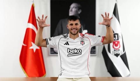 David Jurasek'ten açıklamalar! "Solskjaer’le konuştum, kararımı verdim!"