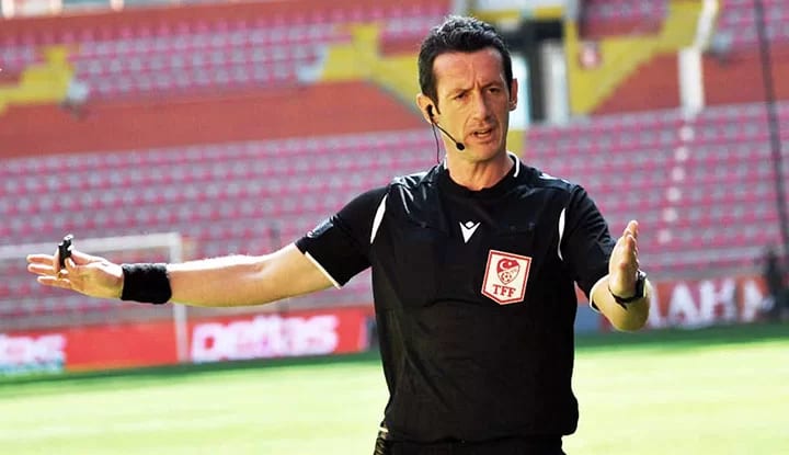 Derbi hakemi Tugay Kaan Numanoğlu hangi takımı tutuyor? Babası açıkladı