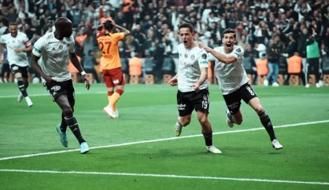 Derbide Salih Uçan ve Saiss Gerginliği!