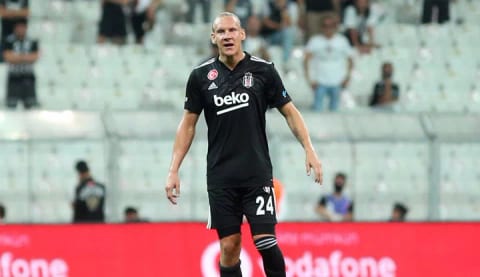 Domagoj Vida'nın menajerinden son dakika açıklaması! İki teklifi resmen duyurdu!