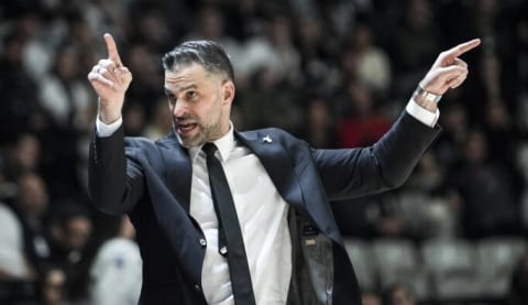 Dusan Alimpijevic’den flaş açıklamalar! “Beşiktaş'ı iliklerimize kadar yaşıyoruz”