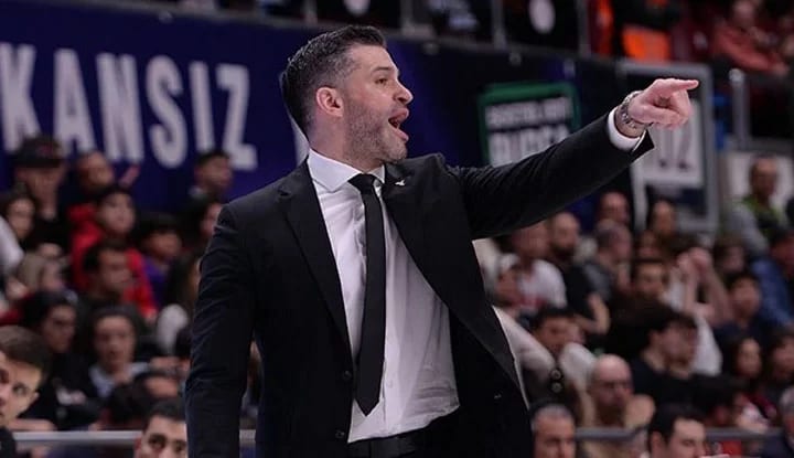 Dusan Alimpijevic'den maç sonu açıklaması! "İkinci yarıda büyük karakter ortaya koyduk"