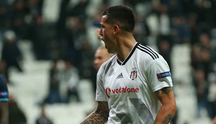 "Bu armanın onuru ve prestiji için maça çıktık"