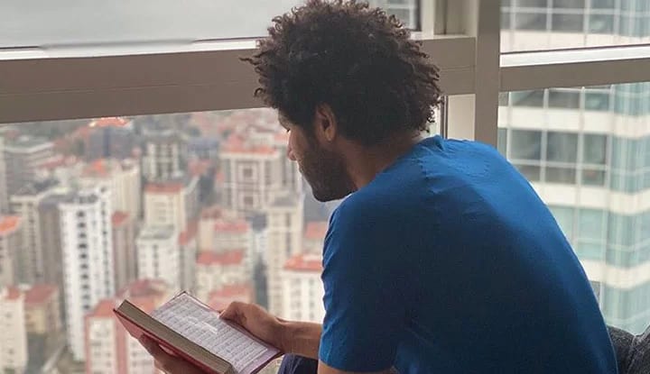 Elneny'den paylaşım! "Üzülmeyin, Allah bizim yanımızda"