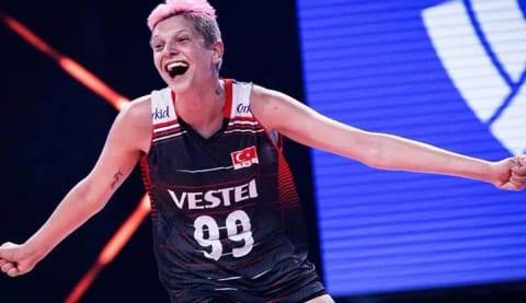 Ebrar Karakurt'tan Beşiktaş paylaşımı! "Diyecek bir şey bulamıyorum"