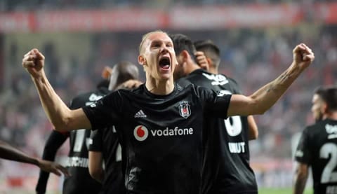 Beşiktaş, Antalya'dan 3 puanla dönüyor!
