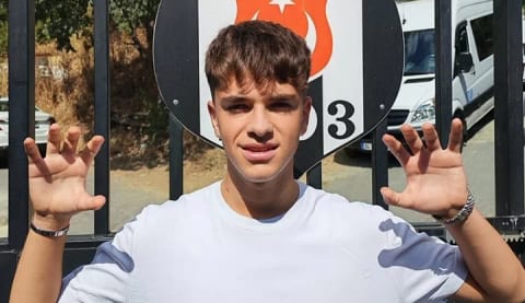Emir Çevik Beşiktaş’ta!