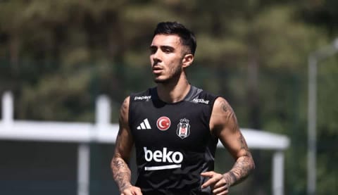Emirhan Topçu ilk antrenmanına çıktı!