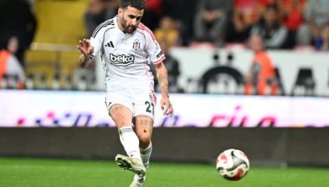 Ercan Taner'den Beşiktaş'a övgü dolu sözler!