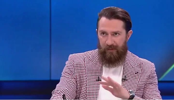 Erman Özgür'den Beşiktaş eleştirisi! "Hiçbiri Beşiktaş'ı sahiplenmiyor"