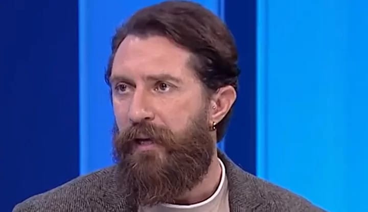 Erman Özgür'den Weghorst'a övgü dolu sözler! " Kafanı kaldır, Weghorst'a ortayı kes, o golü attırır"