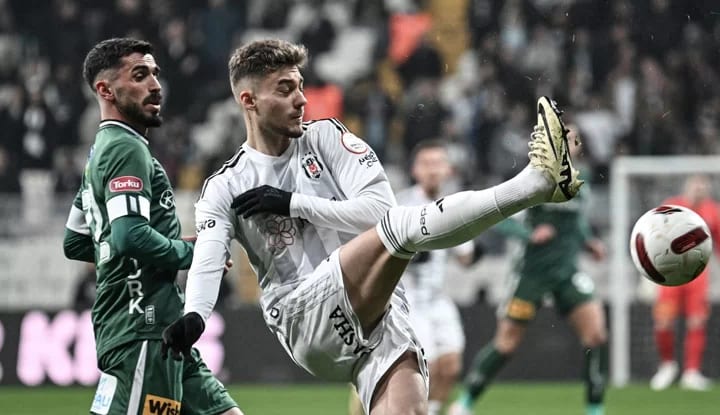 Ernest Muçi'den açıklamalar! "Taraftalar bizi iten güç"