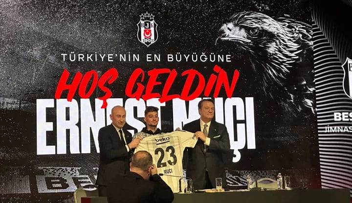 Ernest Muci'den açıklamalar! "Taraftarların önünde oynamak için sabırsızlanıyorum"