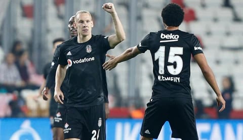 Sergen Yalçın'dan savunma oyuncularıyla özel görüşme!