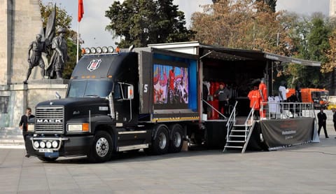Kartal Yuvası tırı, Beşiktaş'ta!