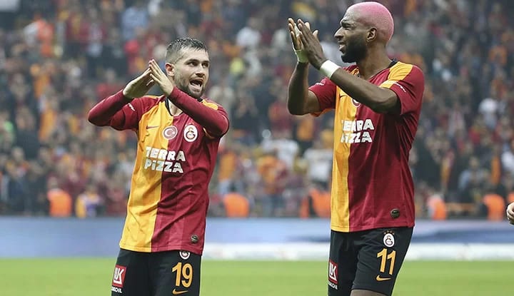 Galatasaray'da Ömer Bayram, Beşiktaş'a karşı yok!