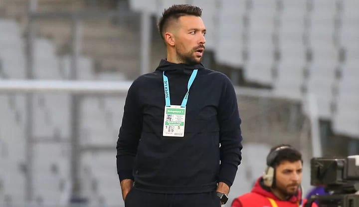 Farioli'den Beşiktaş açıklaması! "Bu sezon çok farklı"