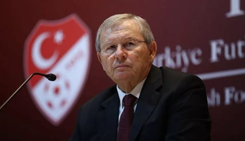 Zekeriya Alp açıkladı! "İki hakemimizin Koronavirüs testi sonuçları pozitif çıktı"