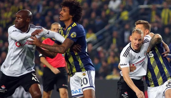 Fenerbahçe-Beşiktaş derbisinin tarihi ve saati açıklandı! İşte ligde 3 haftalık program...