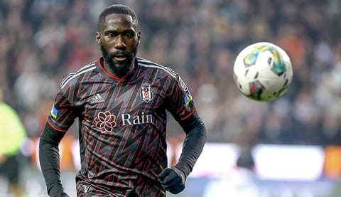 Fernando Santos'un gözü Masuaku'da!
