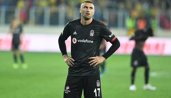 Beşiktaş'ta Burak Yılmaz oynamak istedi! İşte Abdullah Avcı ile yaptığı konuşma...