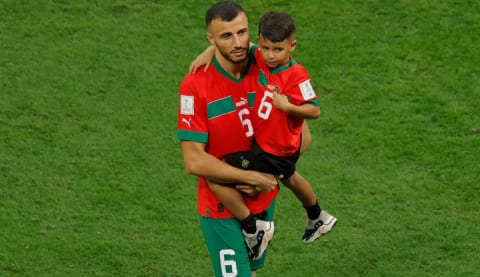 Fransız basınından flaş iddaa! Romain Saiss'e teklif var!