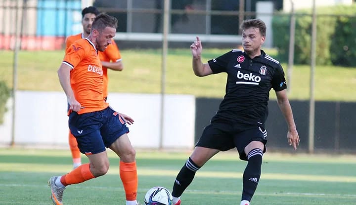 Genoa teklif yaptı, Adem Ljajic'ten cevap geldi!