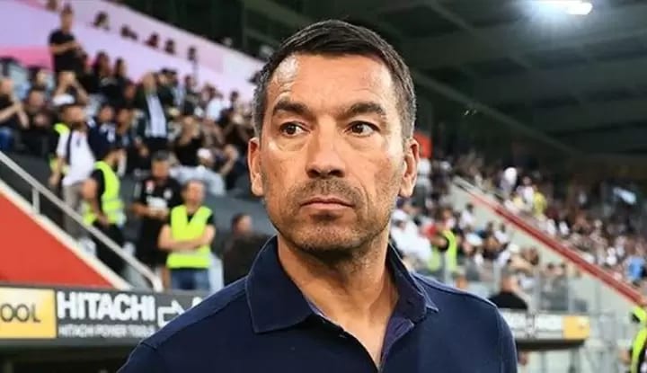 Giovanni van Bronckhorst, Beşiktaş'a veda etti! İşte söyledikleri