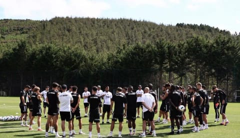 Giovanni van Bronckhorst'tan Beşiktaş'ta kısa sürede büyük değişim!