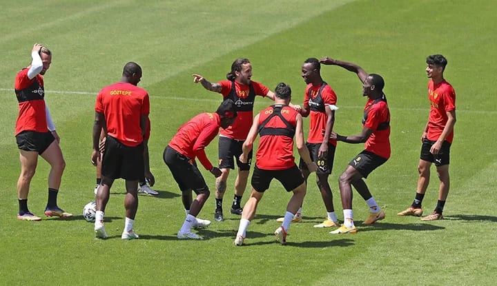 Göztepe açıkladı! 4 isim, Beşiktaş'a karşı yok