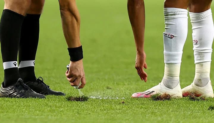 Göztepe - Beşiktaş maçı öncesi yan hakem değişikliği! İşte nedeni ve o isim...