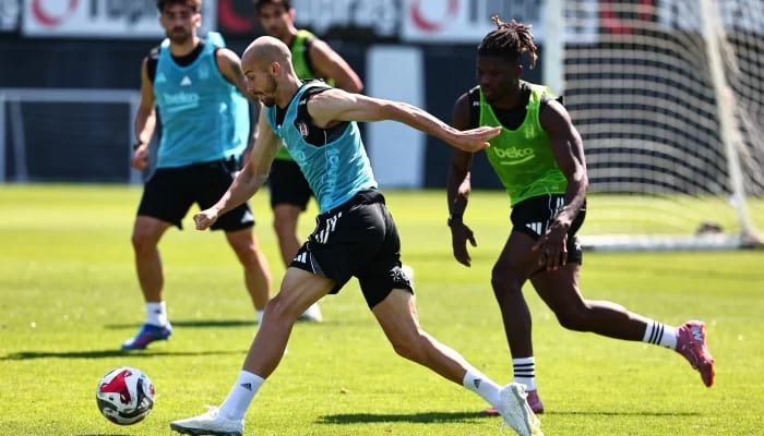 Göztepe – Beşiktaş: Süper Lig’de kritik karşılaşma! işte Beşiktaş'ın muhtemel 11'i!