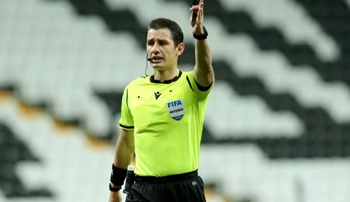 Halil Umut Meler’den skandal karar! Penaltıyı vermedi!