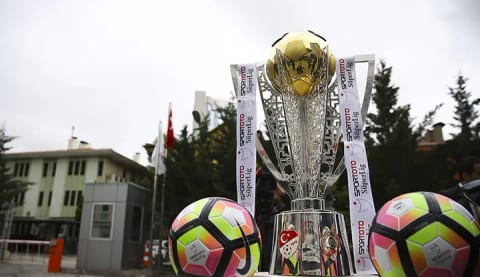 İkizler doğuyor, Beşiktaş şampiyon oluyor!