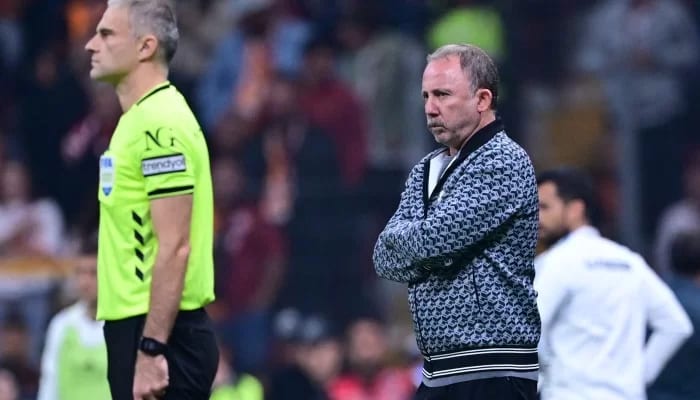 İlhan Mansız’dan Beşiktaş’a sert eleştiri: “Bu kadar özgüven kaybı kabul edilemez!”