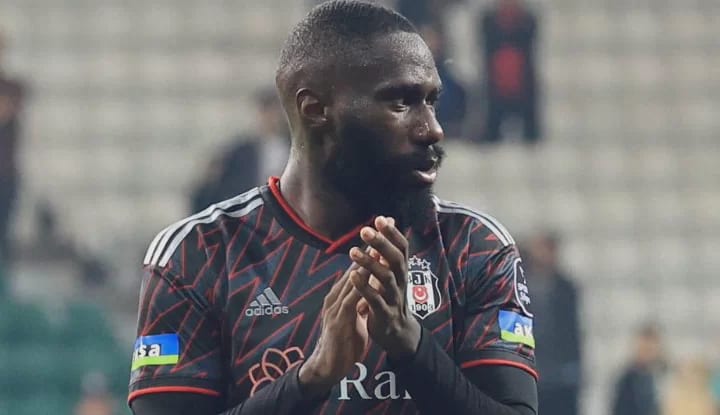 İngiliz Basınından flaş iddaa! Beşiktaş, Masuaku'nun Bonservisini alacak mı?