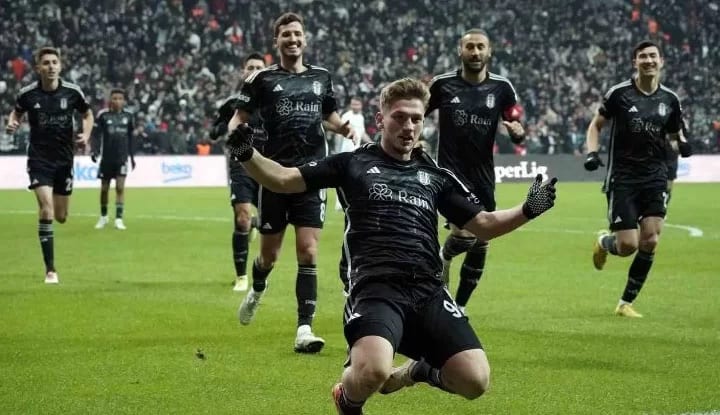 İspanyol basınından flaş iddia! LaLiga'nın devi Semih Kılıçsoy'u radarına aldı!