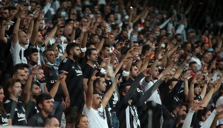 İşte Vodafone Park'ta maç sonu yaşananlar! Sergen Yalçın detayı...